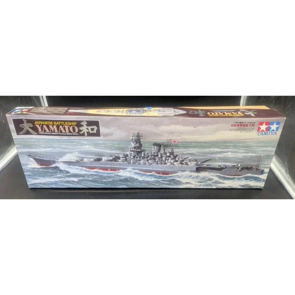 TAMIYA 1/350 Ship Series No.30 Japanese Battleship Yamato Kit Unassembled READ!